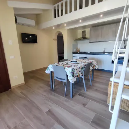 San Teodoro - Veranda Panoramica, Tetto Legno Bianco E Vista Mare - Wifi E Clima *