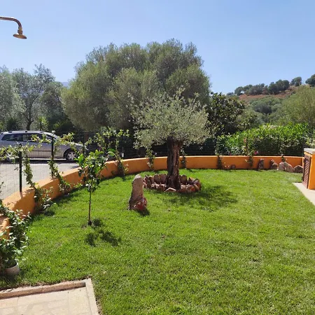 아파트 San Teodoro - Veranda Panoramica, Tetto Legno Bianco E Vista Mare - Wifi E Clima